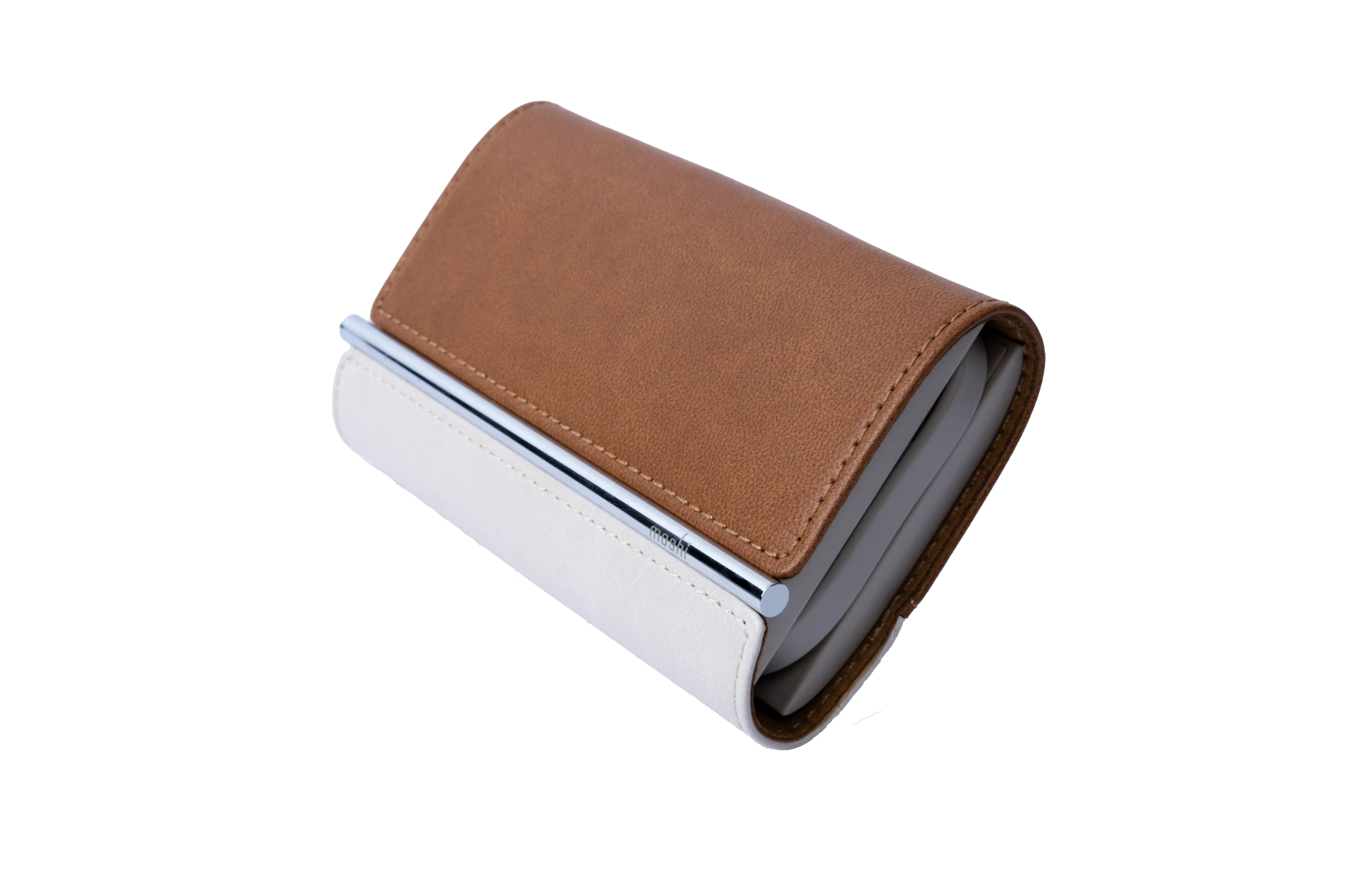 IonGo 10K Duo Portable Battery with Built-in Lightning and USB-C Cable - Image 19