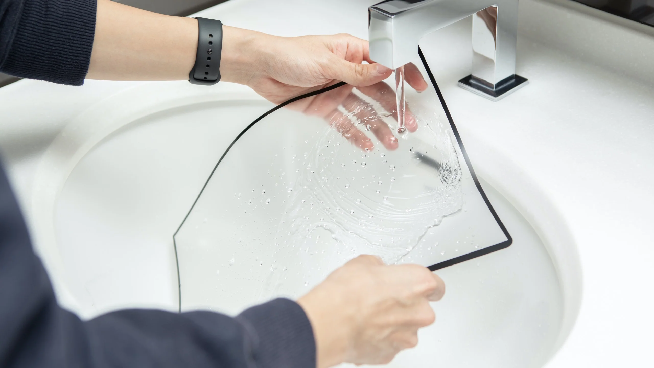 iVisor AG Anti-glare Screen Protector - Image 15