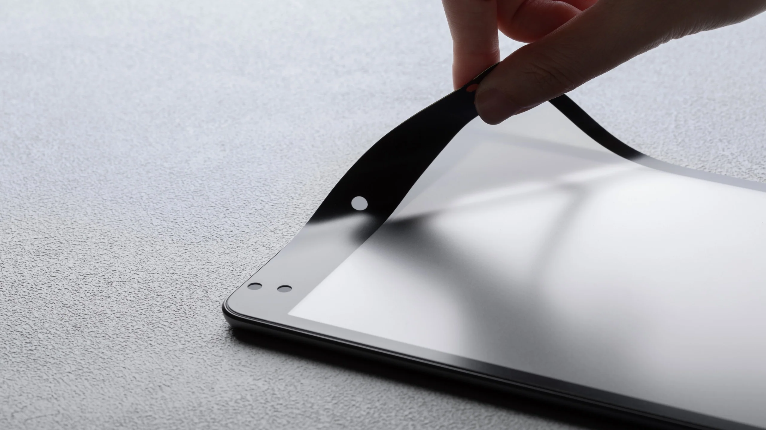 iVisor AG Anti-glare Screen Protector - Image 63