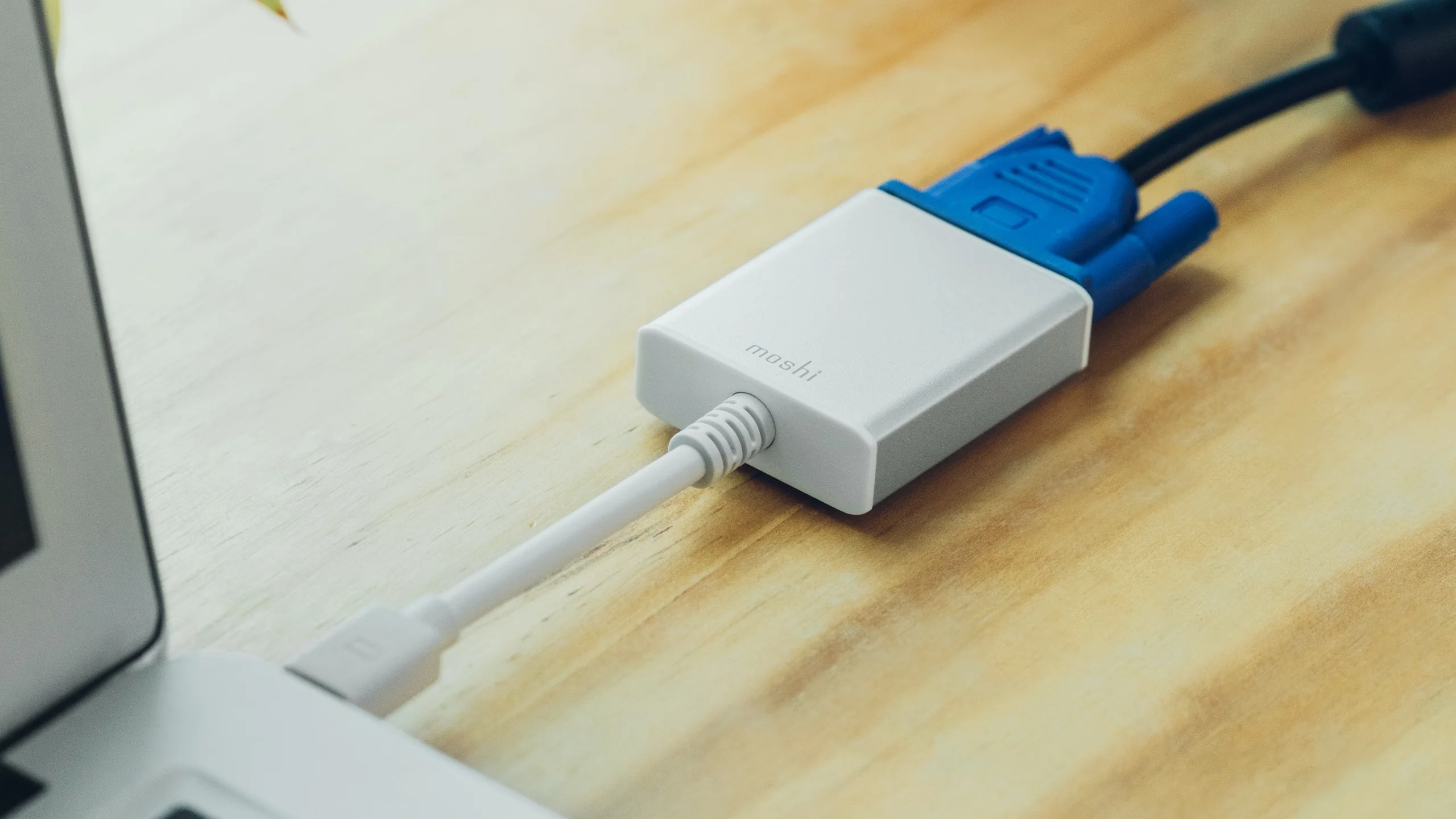 Mini DisplayPort to VGA Adapter - Image 5