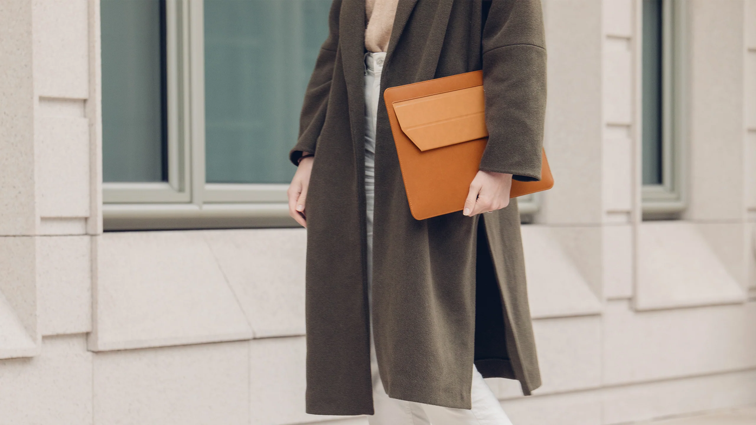 Muse 3-in-1 Slim Laptop Sleeve - Image 34