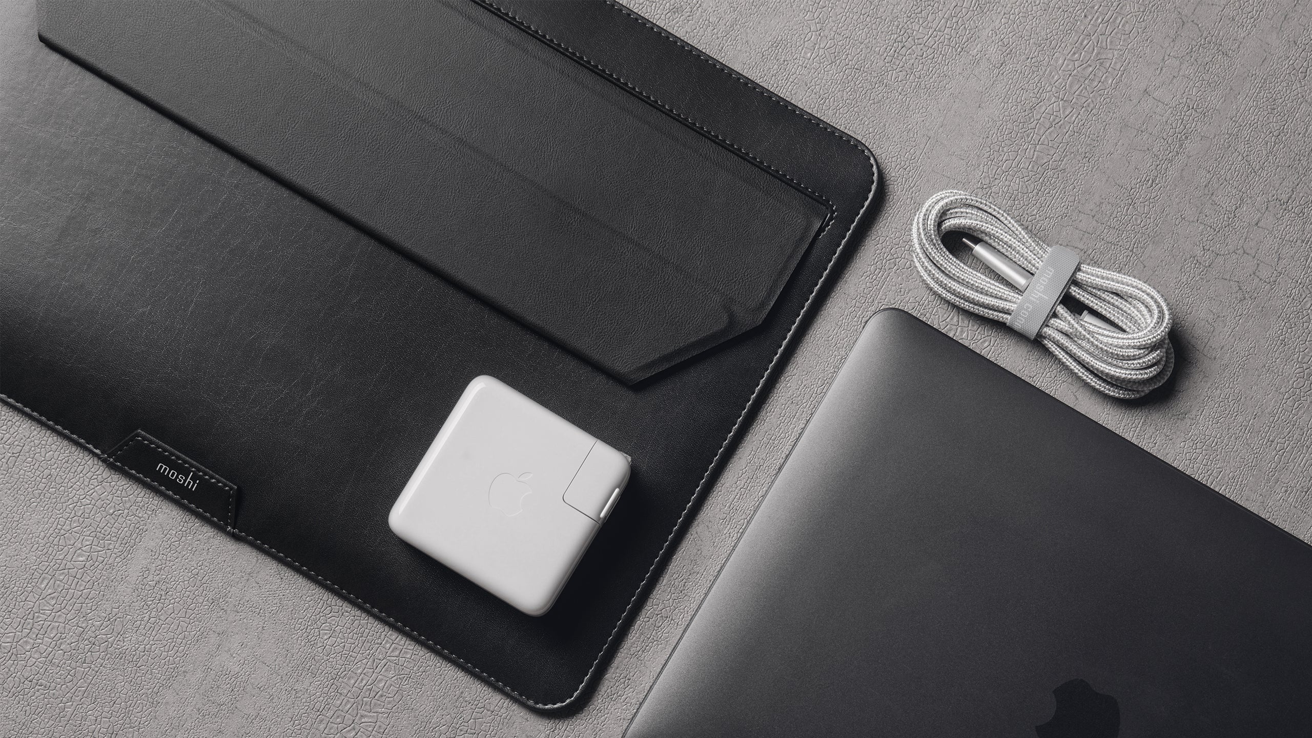 Muse 3-in-1 Slim Laptop Sleeve - Image 4