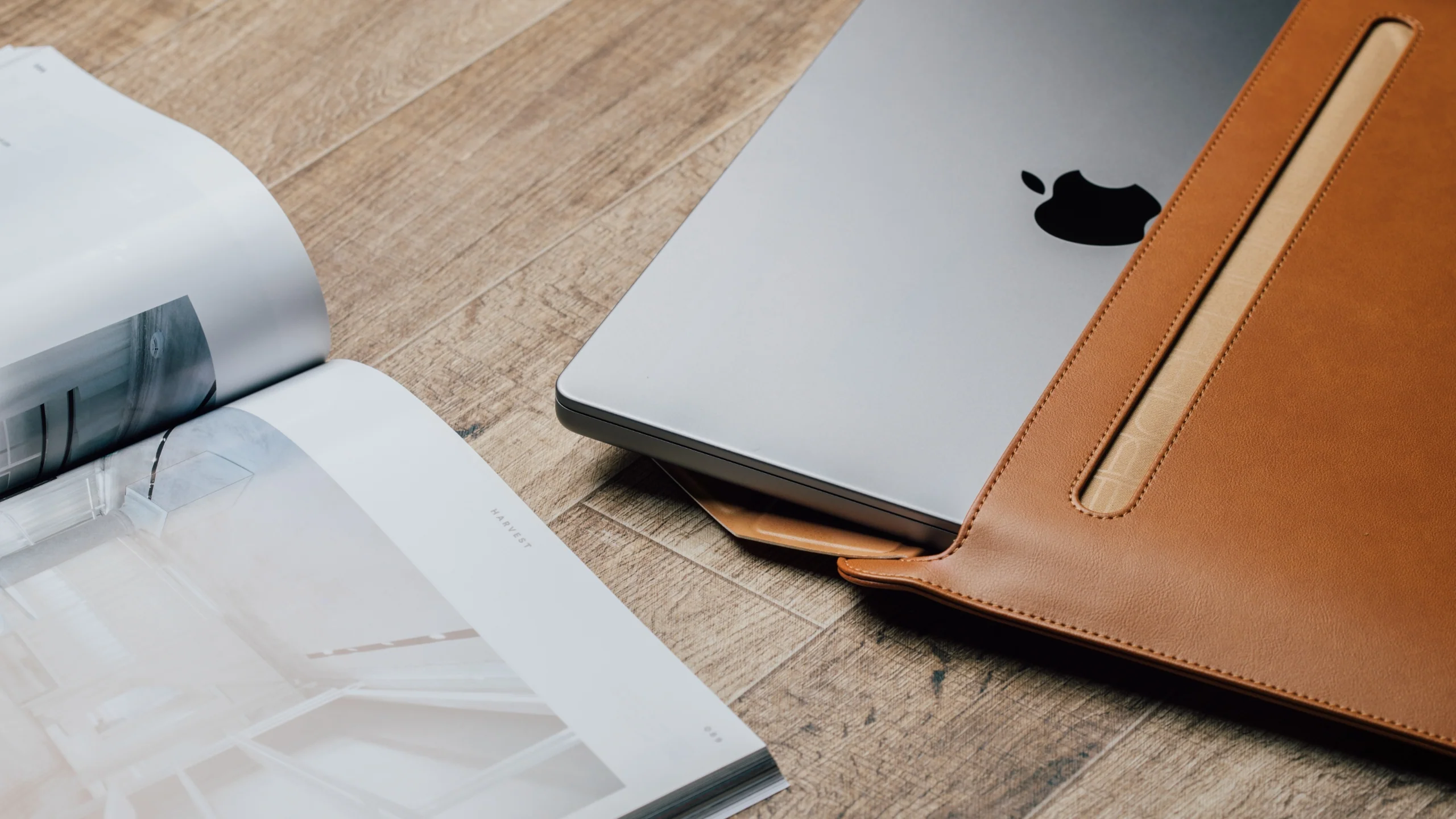 Muse 3-in-1 Slim Laptop Sleeve - Image 42