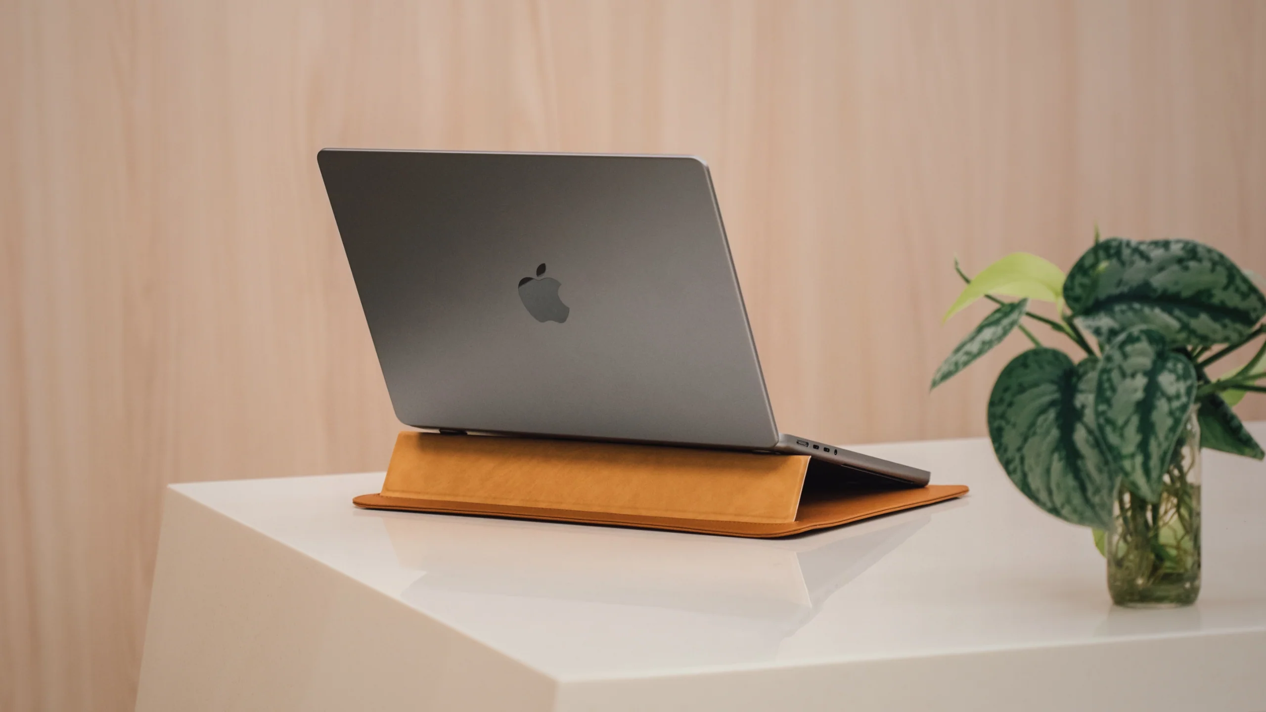 Muse 3-in-1 Slim Laptop Sleeve - Image 43