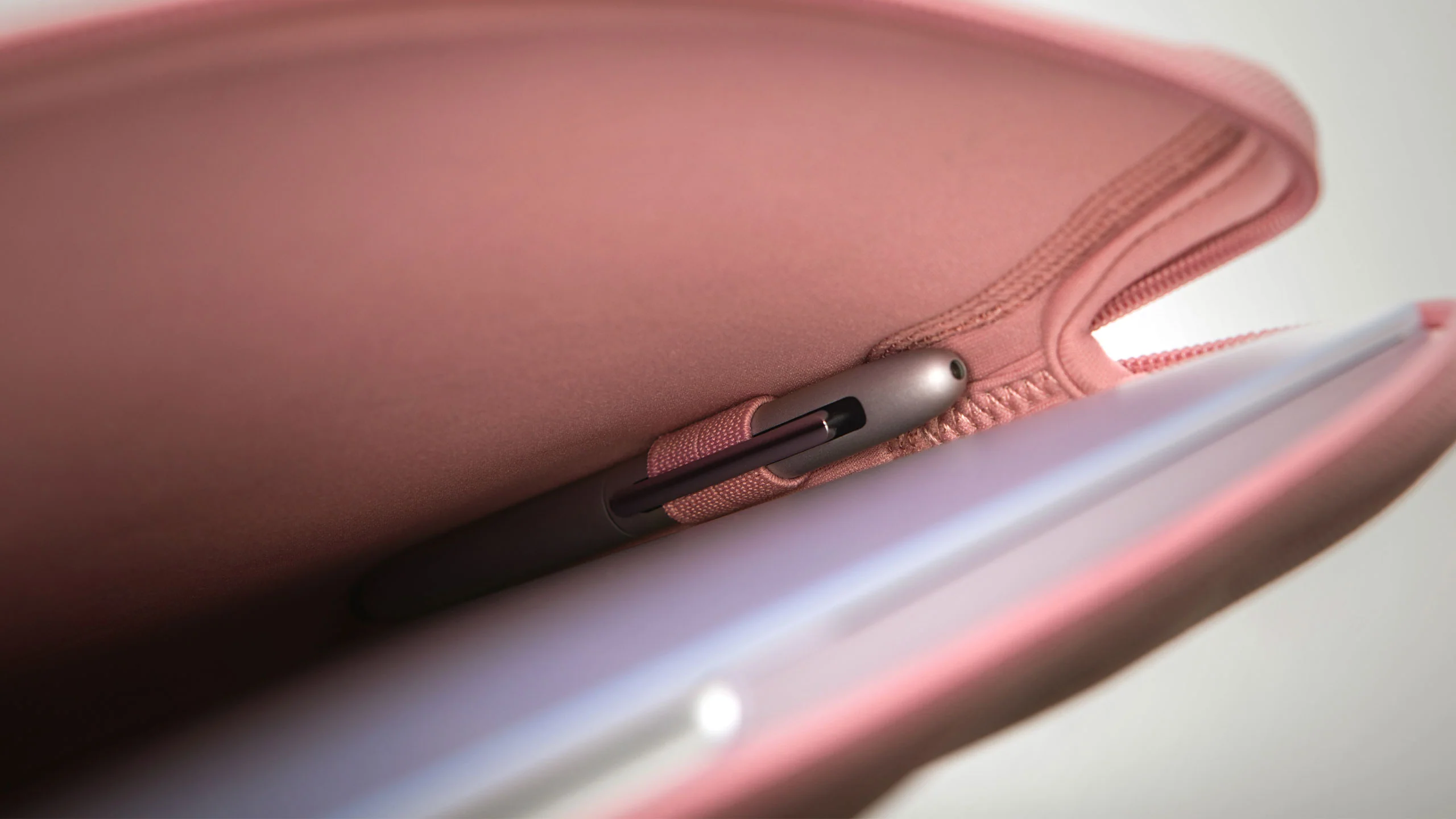 Pluma Laptop Sleeve - Image 24