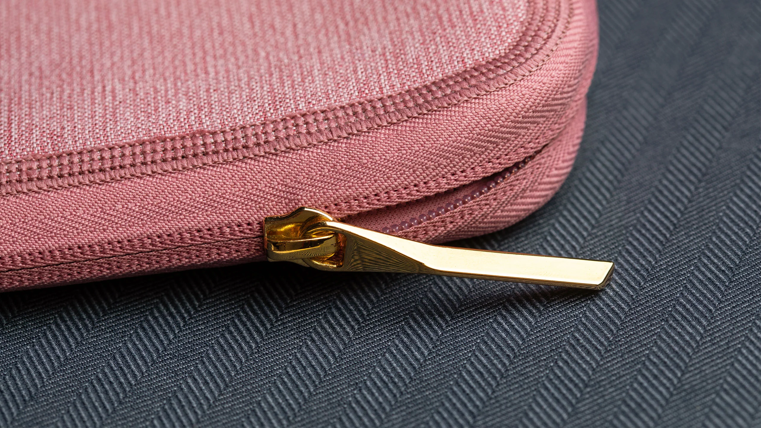 Pluma Laptop Sleeve - Image 25