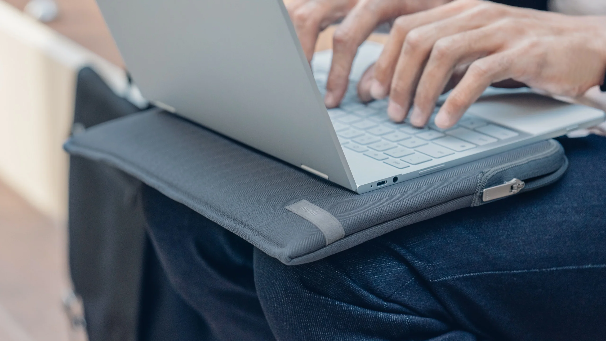 Pluma Laptop Sleeve - Image 30