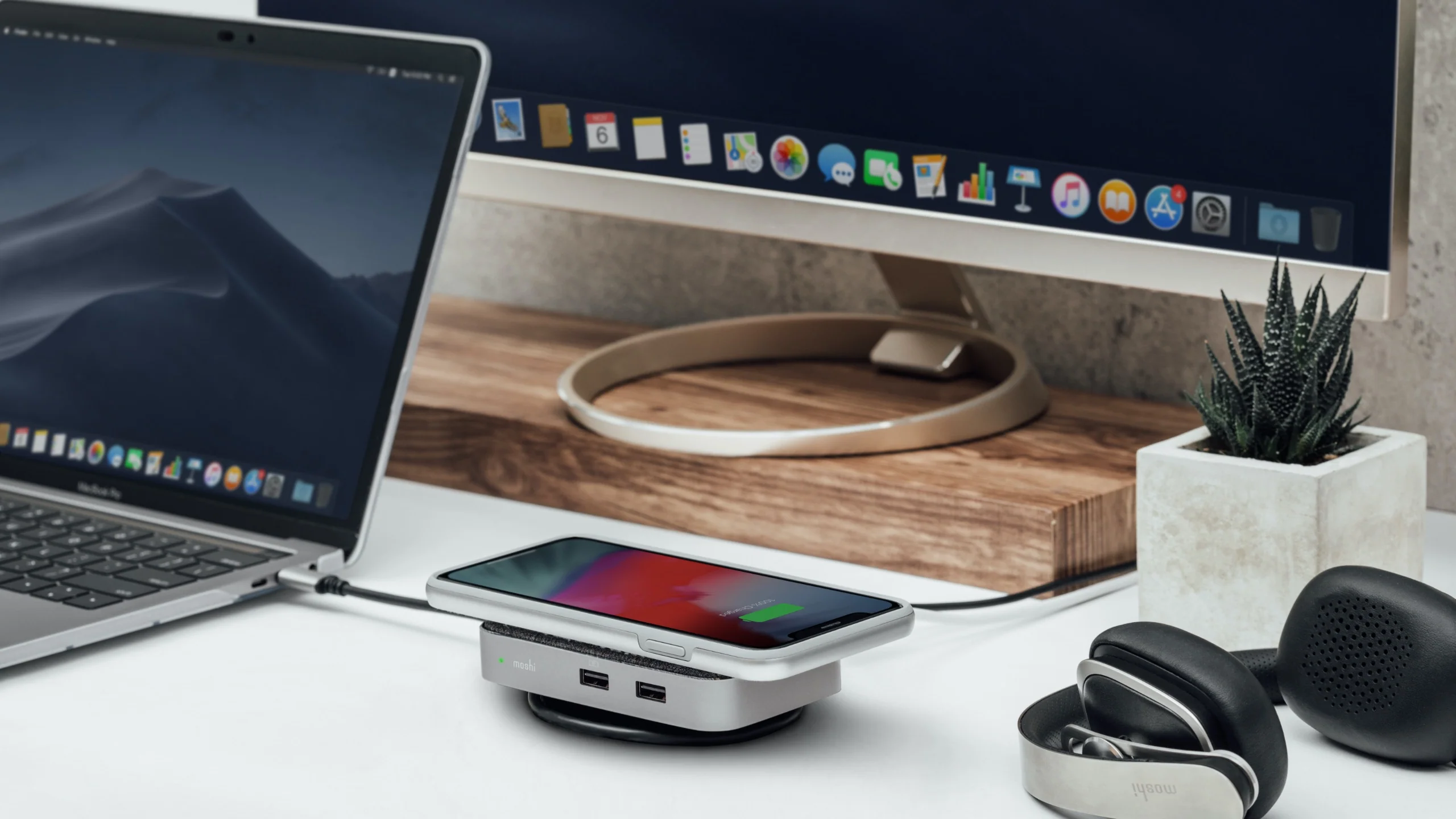 Symbus Q Compact USB-C Dock with Wireless Charging - Image 10