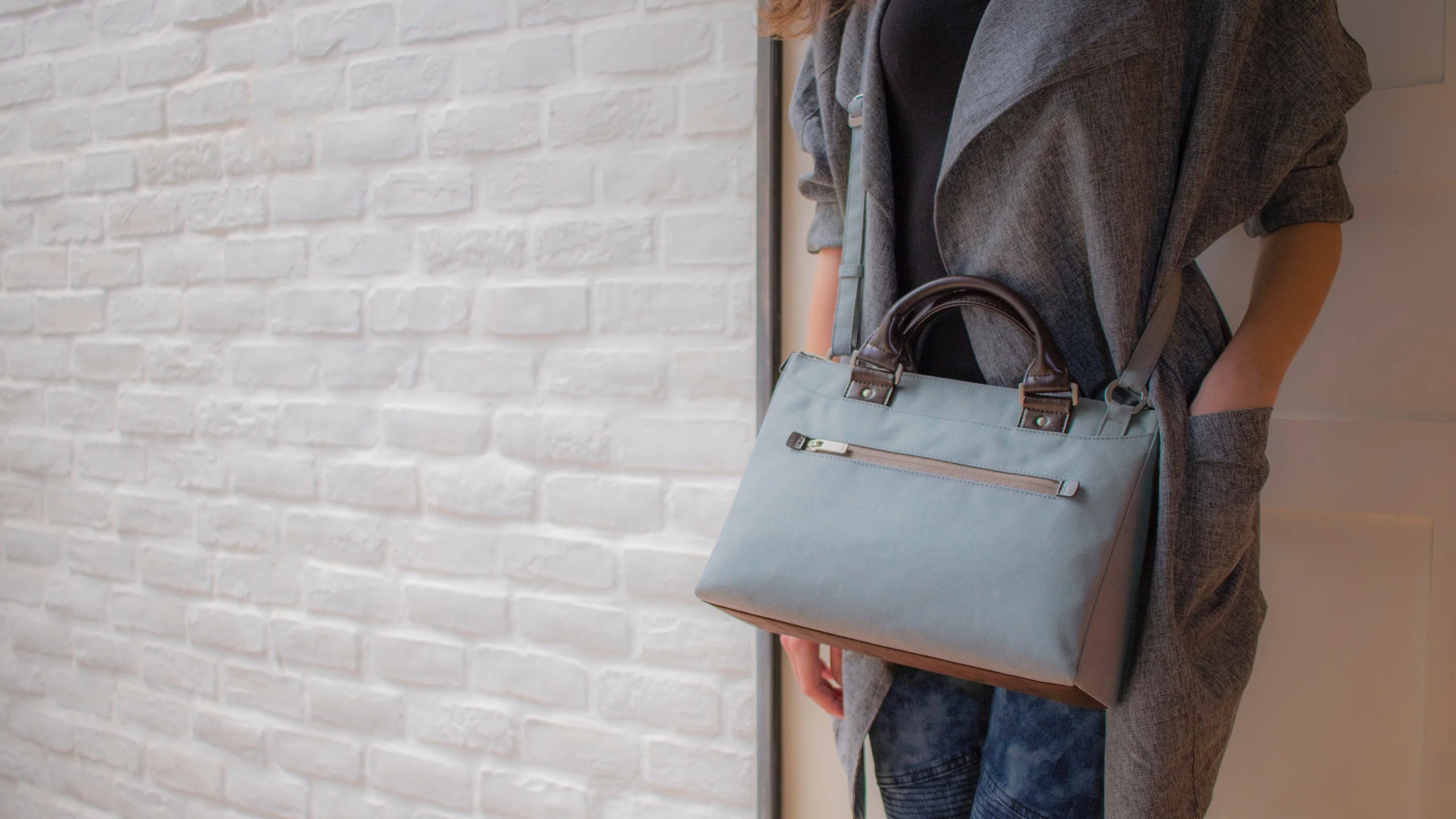 Urbana Mini Lightweight Handbag - Image 9