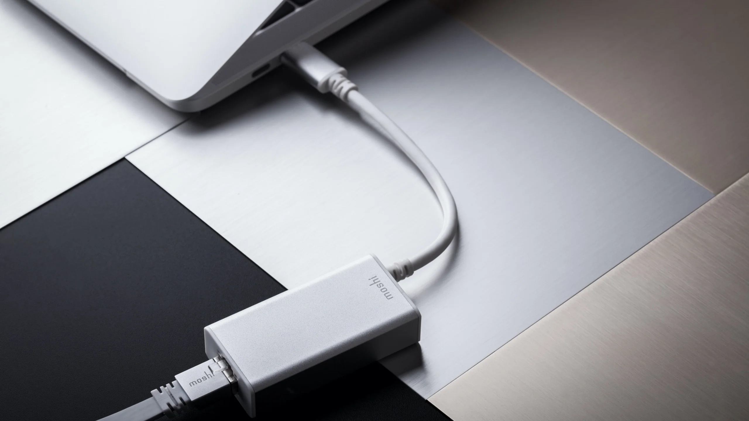 USB-C to Gigabit Ethernet Adapter - Image 3