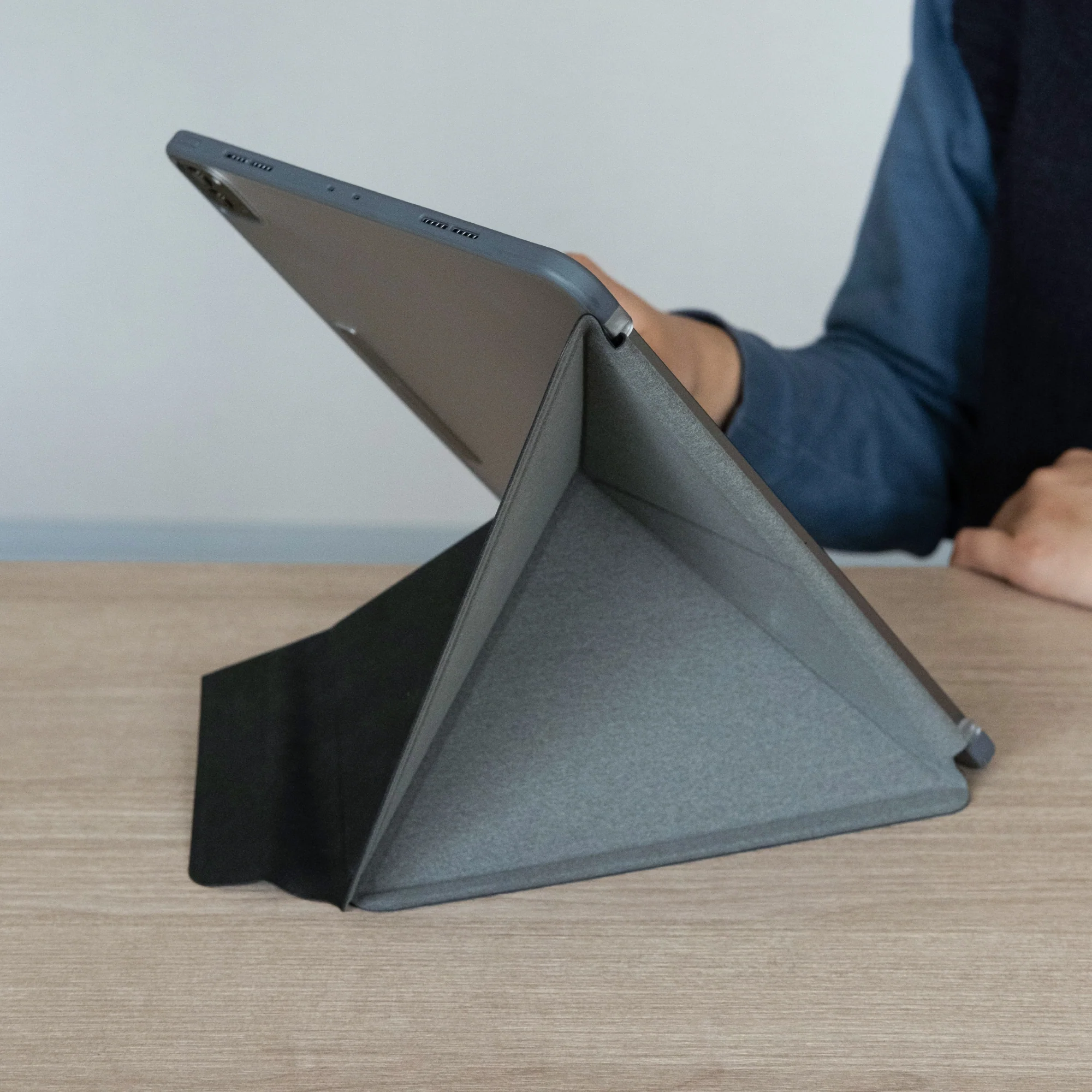 VersaCover Case with Folding Cover - Image 150