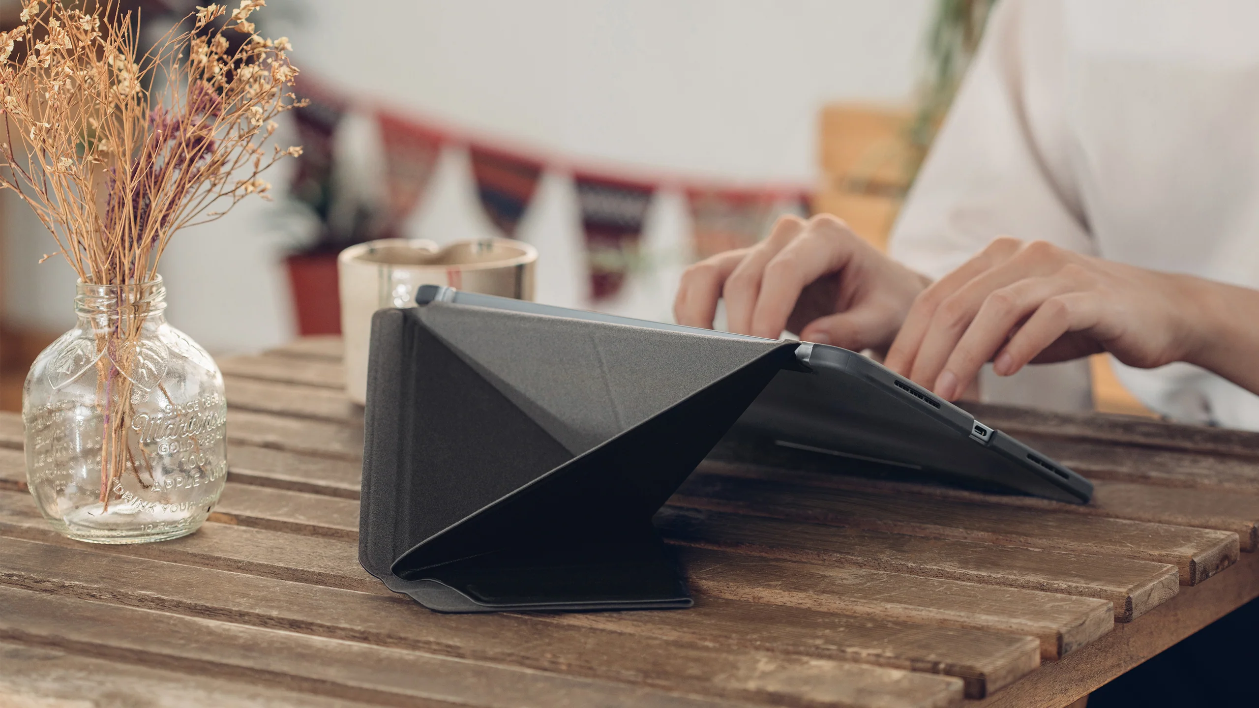 VersaCover Case with Folding Cover - Image 35