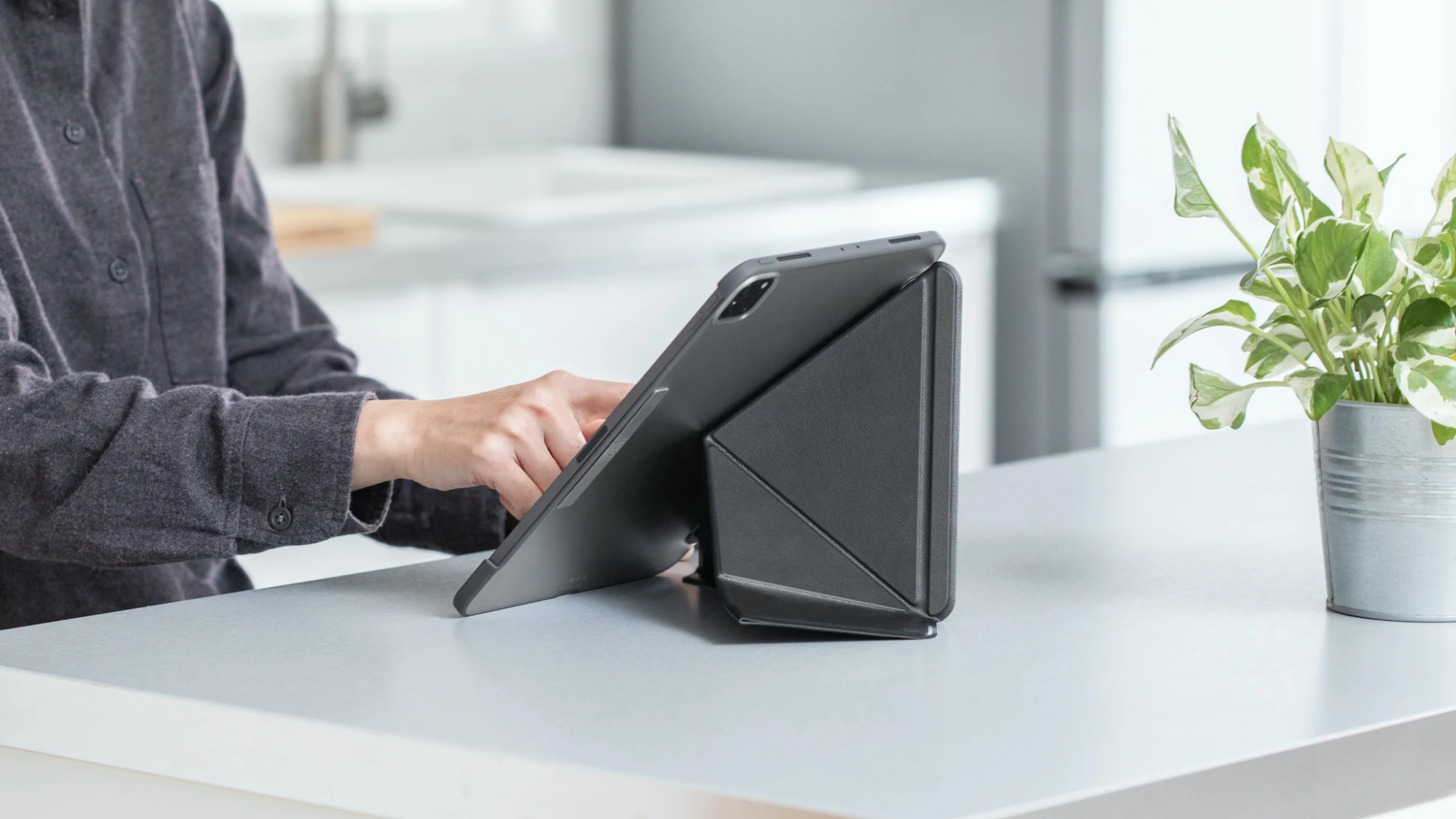 VersaCover Case with Folding Cover - Image 73