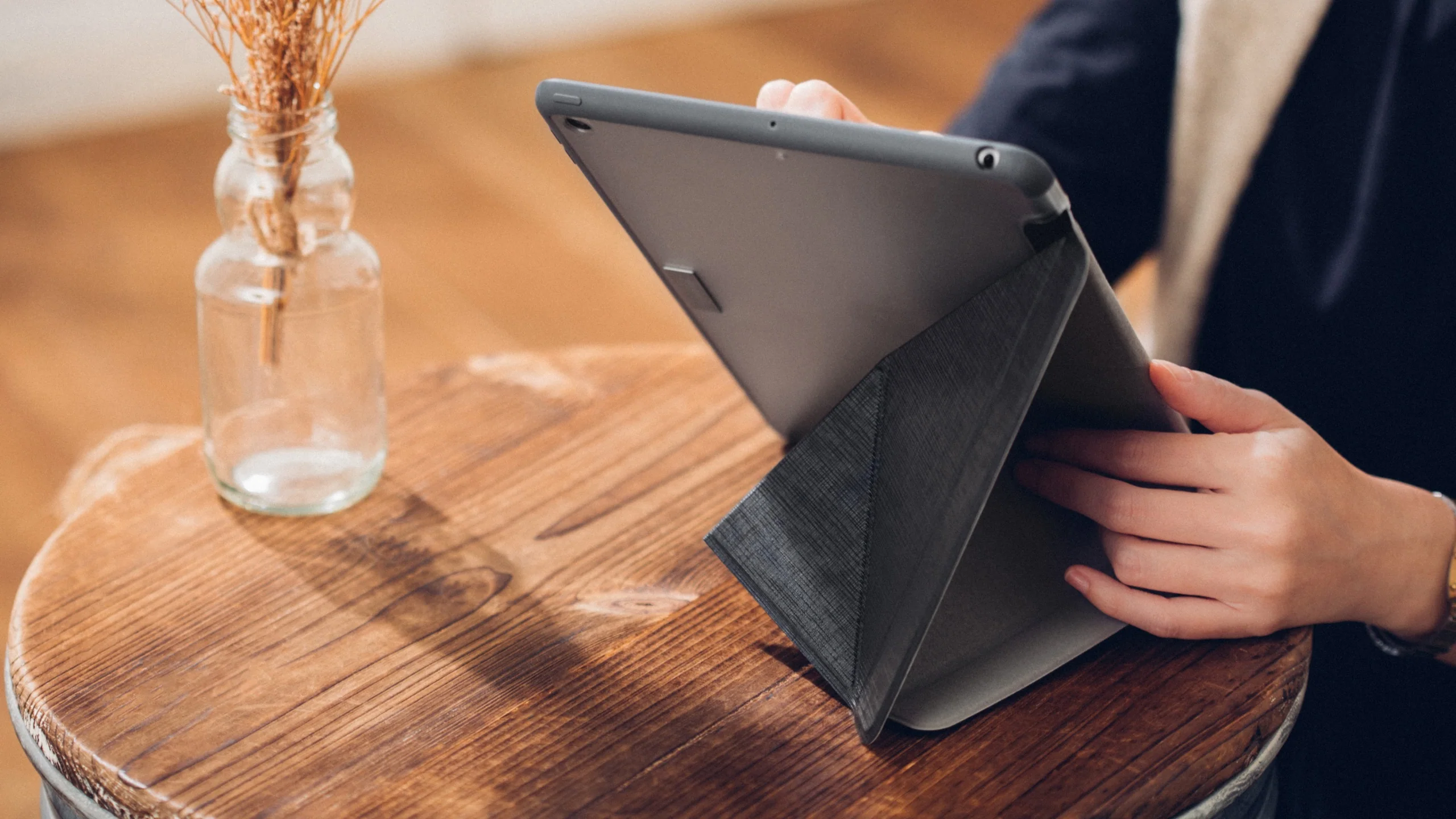 VersaCover Case with Folding Cover - Image 91