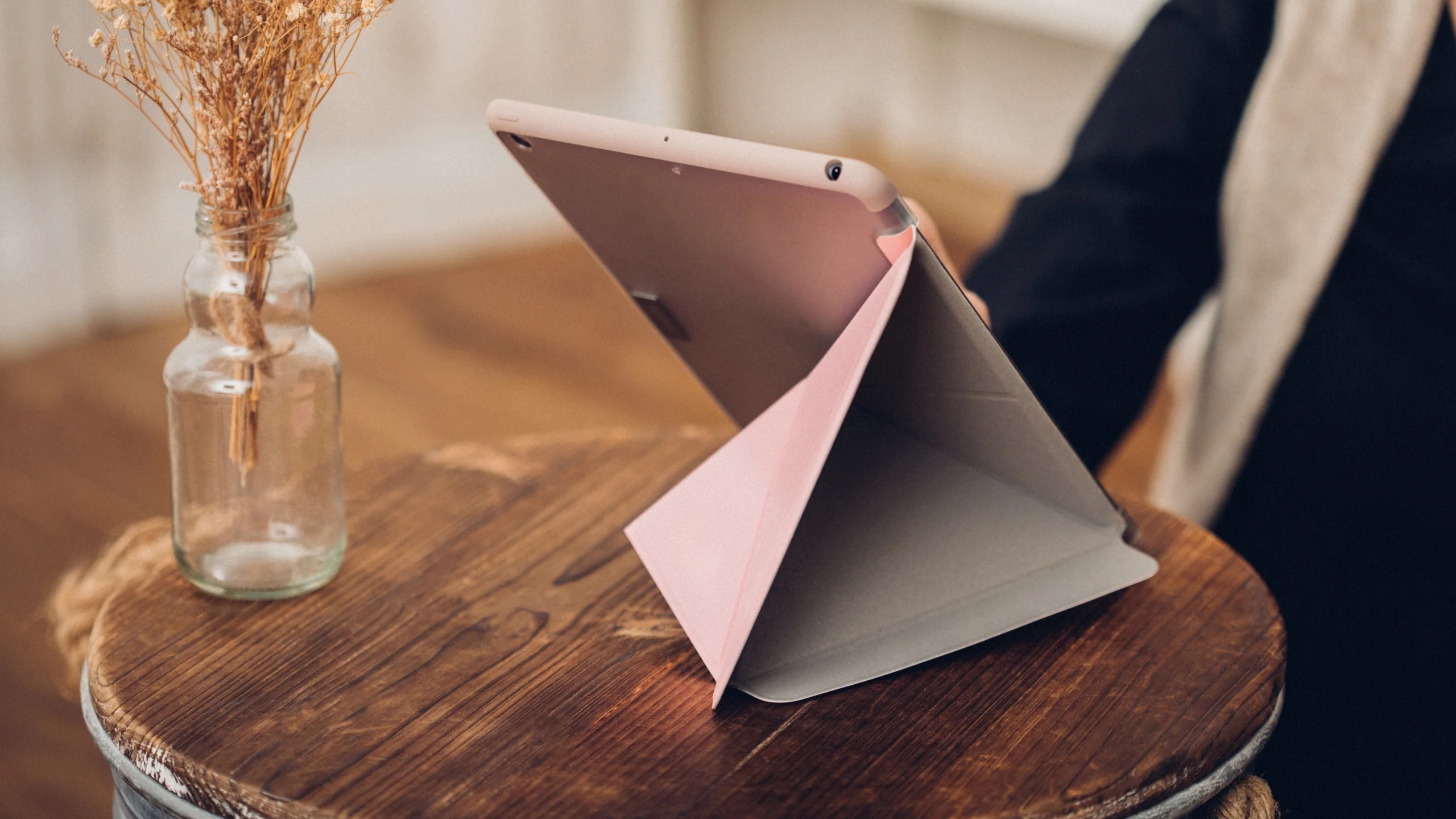 VersaCover Case with Folding Cover - Image 97
